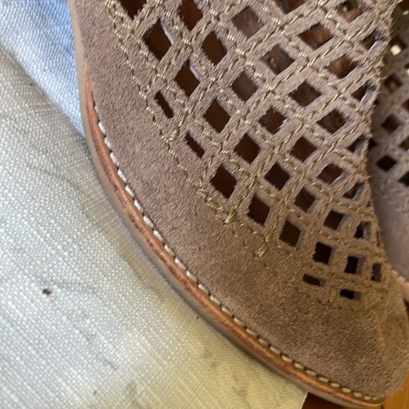 Jeffrey Campbell brown suede bootie  size 7.5. - Picture 13 of 14